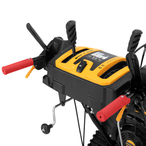 Cub Cadet&reg; 3X&reg; 26" TRAC IntelliPOWER&reg; Snow Blower Controls