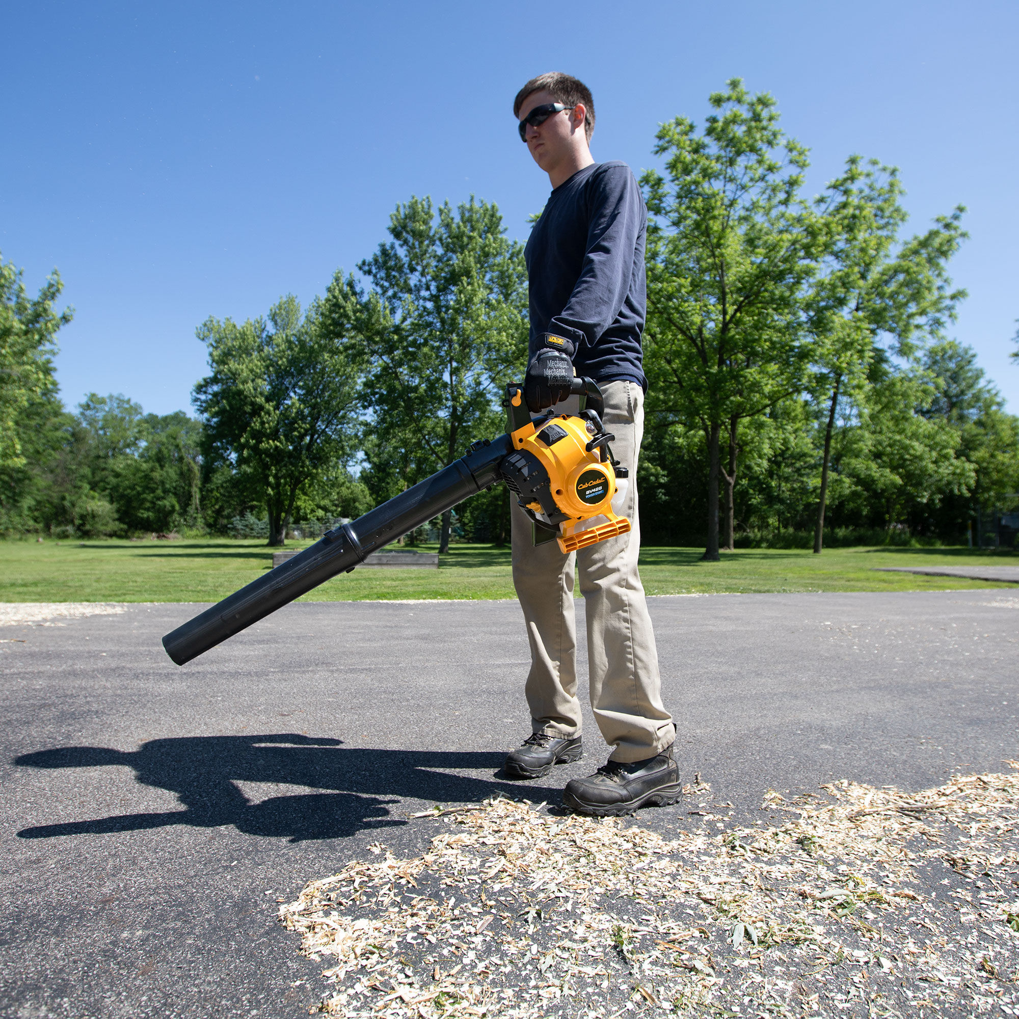 Cub cadet leaf online blower vacuum
