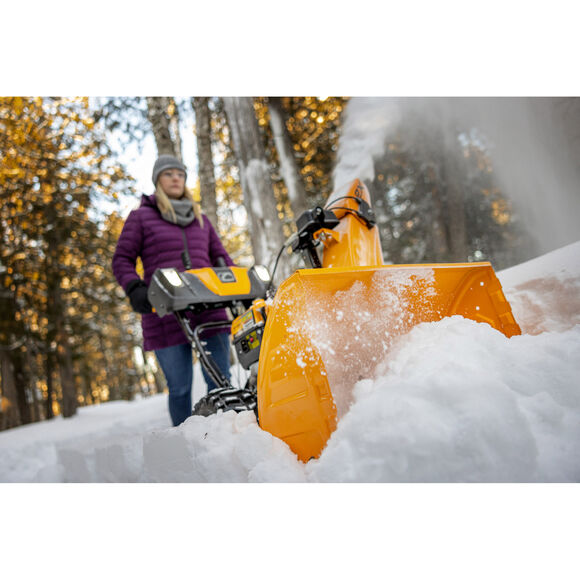 Cub Cadet&reg; 2X&reg; 28" IntelliPOWER&reg; Snow Blower Clearing Driveway