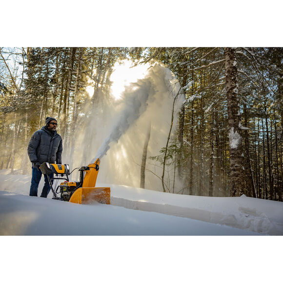 Cub Cadet&reg; 2X&reg; 26" IntelliPOWER&reg; Snow Blower Clearing Driveway