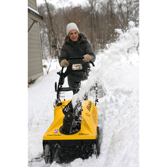 Cub Cadet&reg; 1X&reg; 21" LHP Snow Blower Clearing Snow