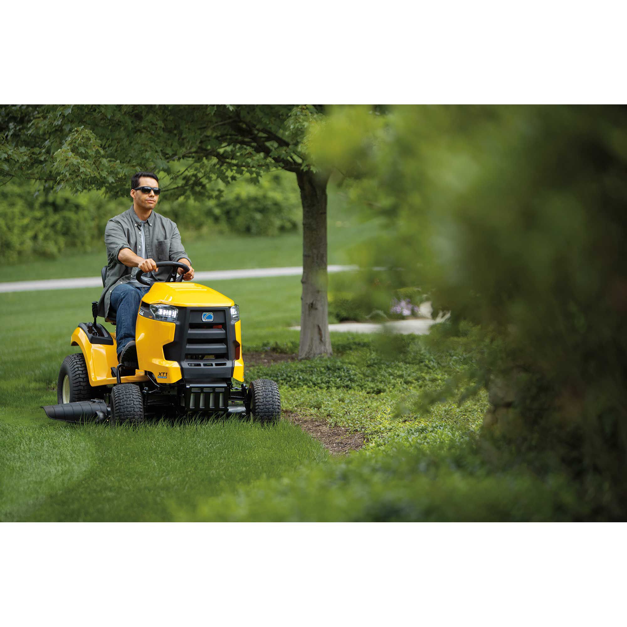 Cub cadet deals xt1 lt42 horsepower