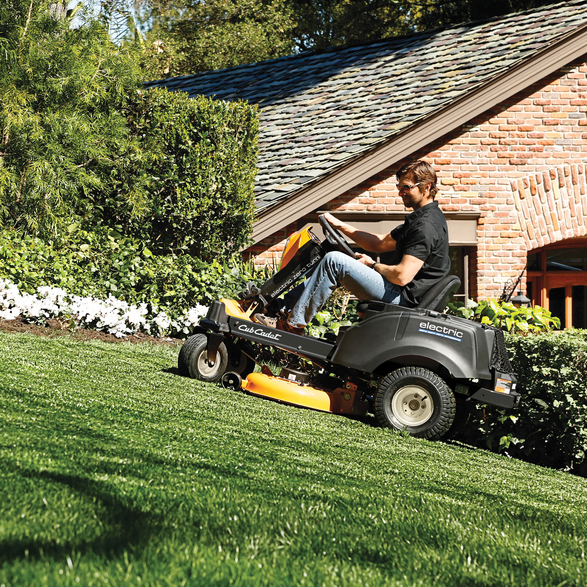 Cub cadet rzt s electric zero turn mower online