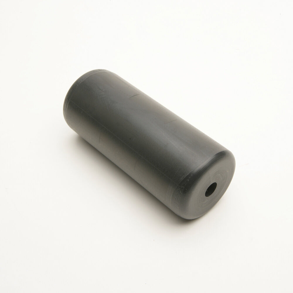 Cub Cadet Front Roller - Thumbnail 2